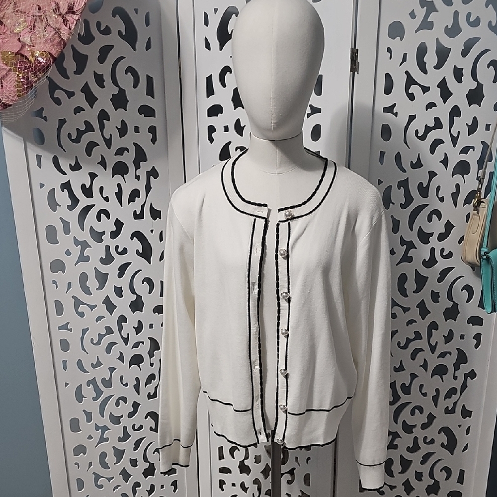 Adrianna Papell White Sweater with Black Accents